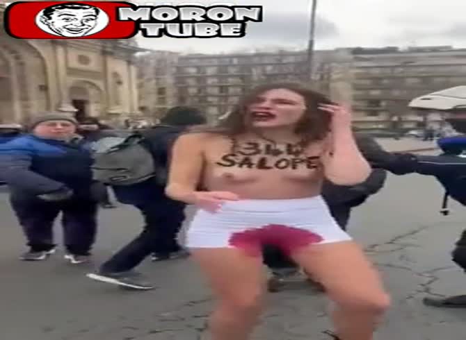 Video :FEMEN Activists Interrupt Paris's Anti-Abortion Rally
